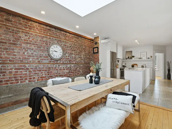 379 Avenue Notre Dl, Saint Lambert, QC J4P 2K2