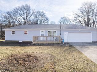 3577 Easton Rd, Barberton, OH 44203