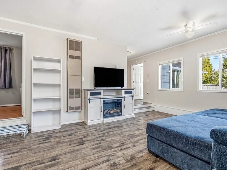 113 S Gardner Rd #A — Photo 15