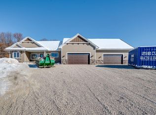 19547 Fox St NW, Oak Grove, MN 55303