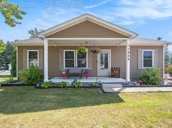 1826 Marlette Rd, Smiths Creek, MI 48074