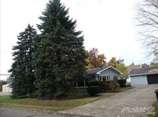 2717 Fisher Ave, Commerce Township, MI 48390