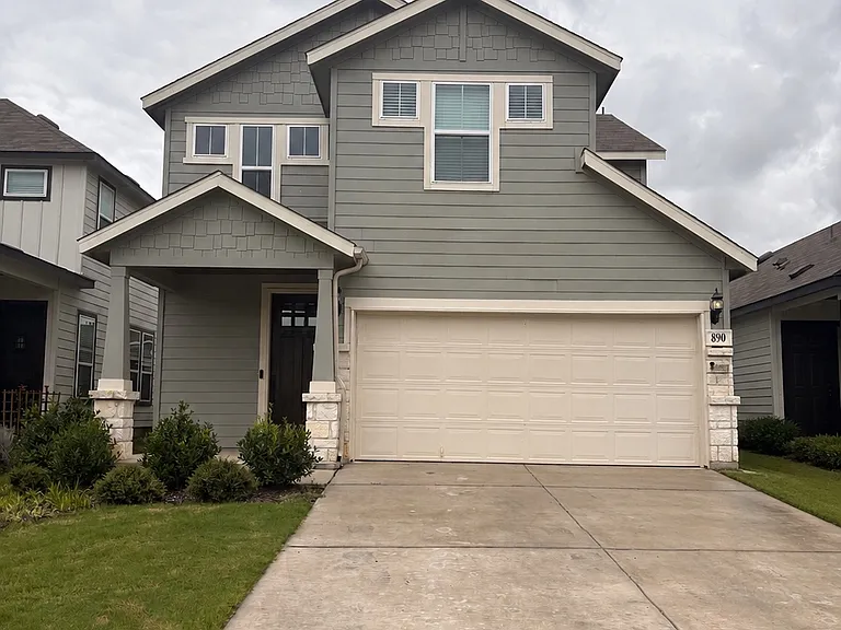 890 Casetta Trl — Photo 1
