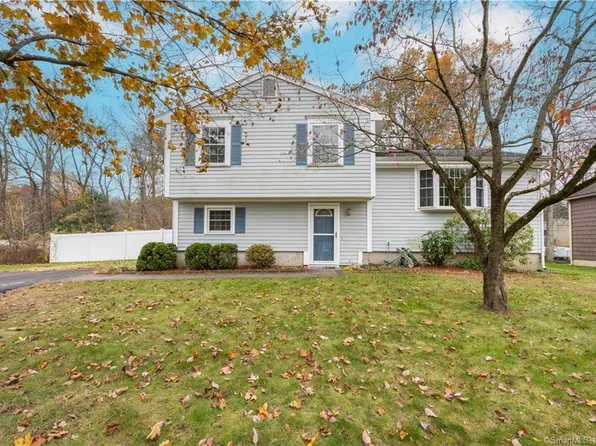 147 Pickney Avenue, Plainville, CT 06062