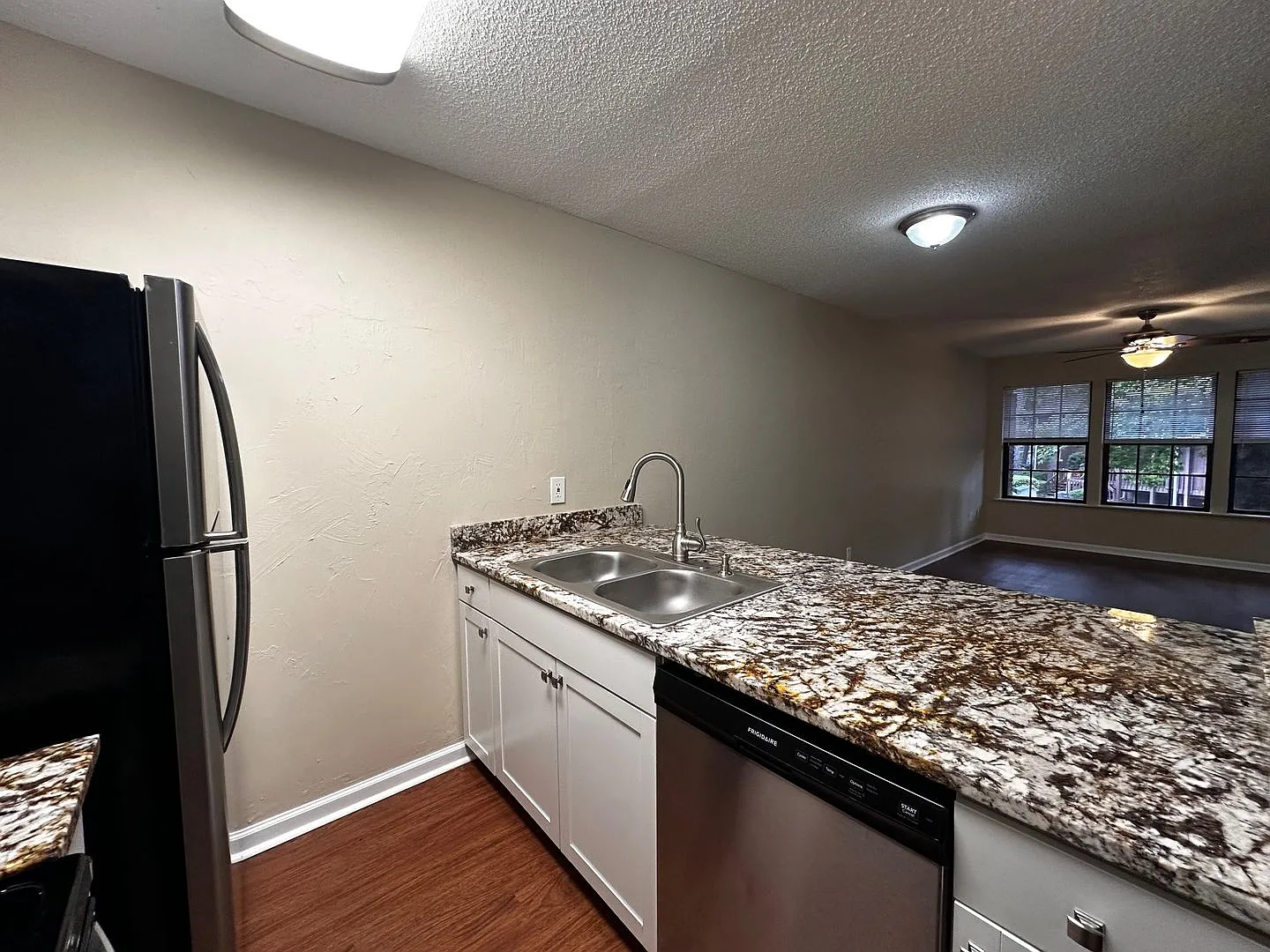 797 Timberway Court- Available Now for Immediate Move In — Photo 4