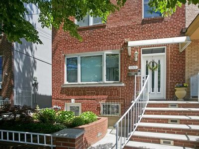 1363 81st St, Brooklyn, NY, 11228