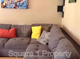 10255 117th St NW #15, Edmonton, AB T5K 1X7