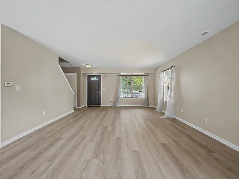 41973 Milton Dr — Photo 17