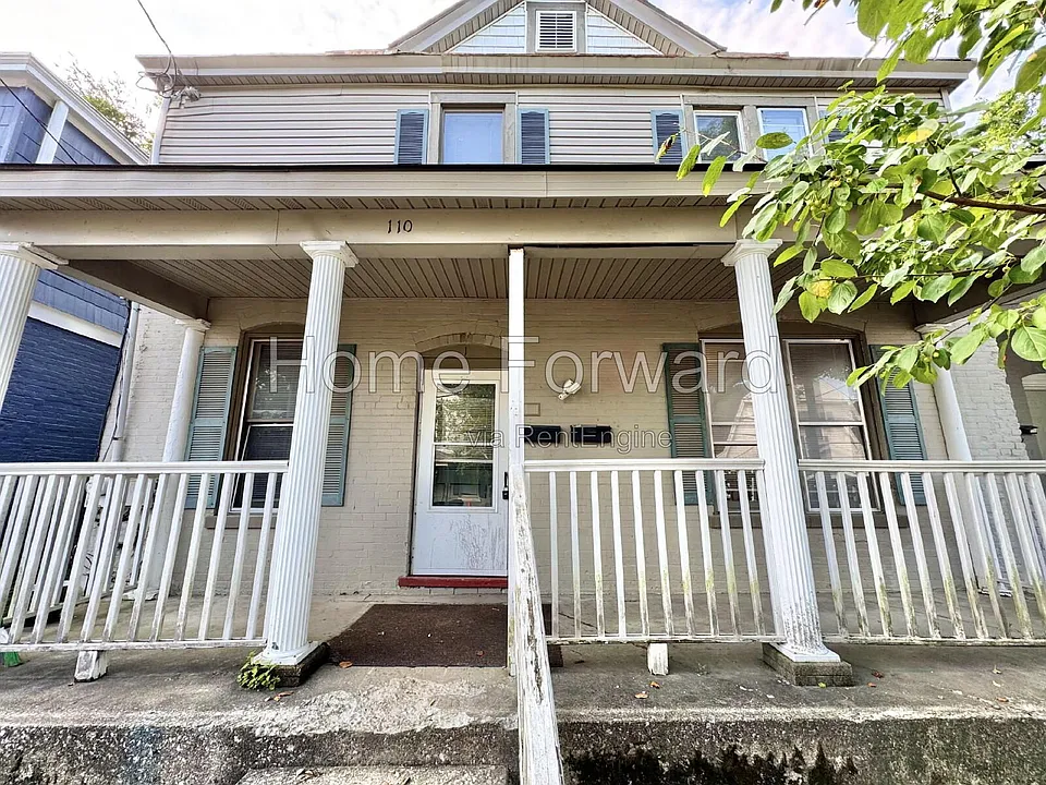 110 Hagerman Ct