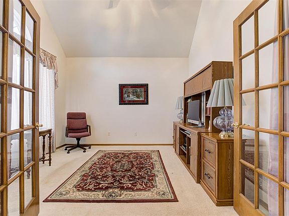 5th image of 2708 Durland Dr