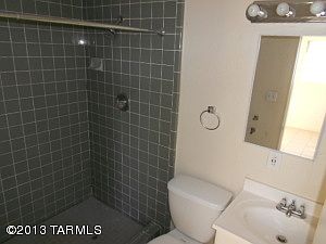 2nd image of 302 W Aragon Rd
