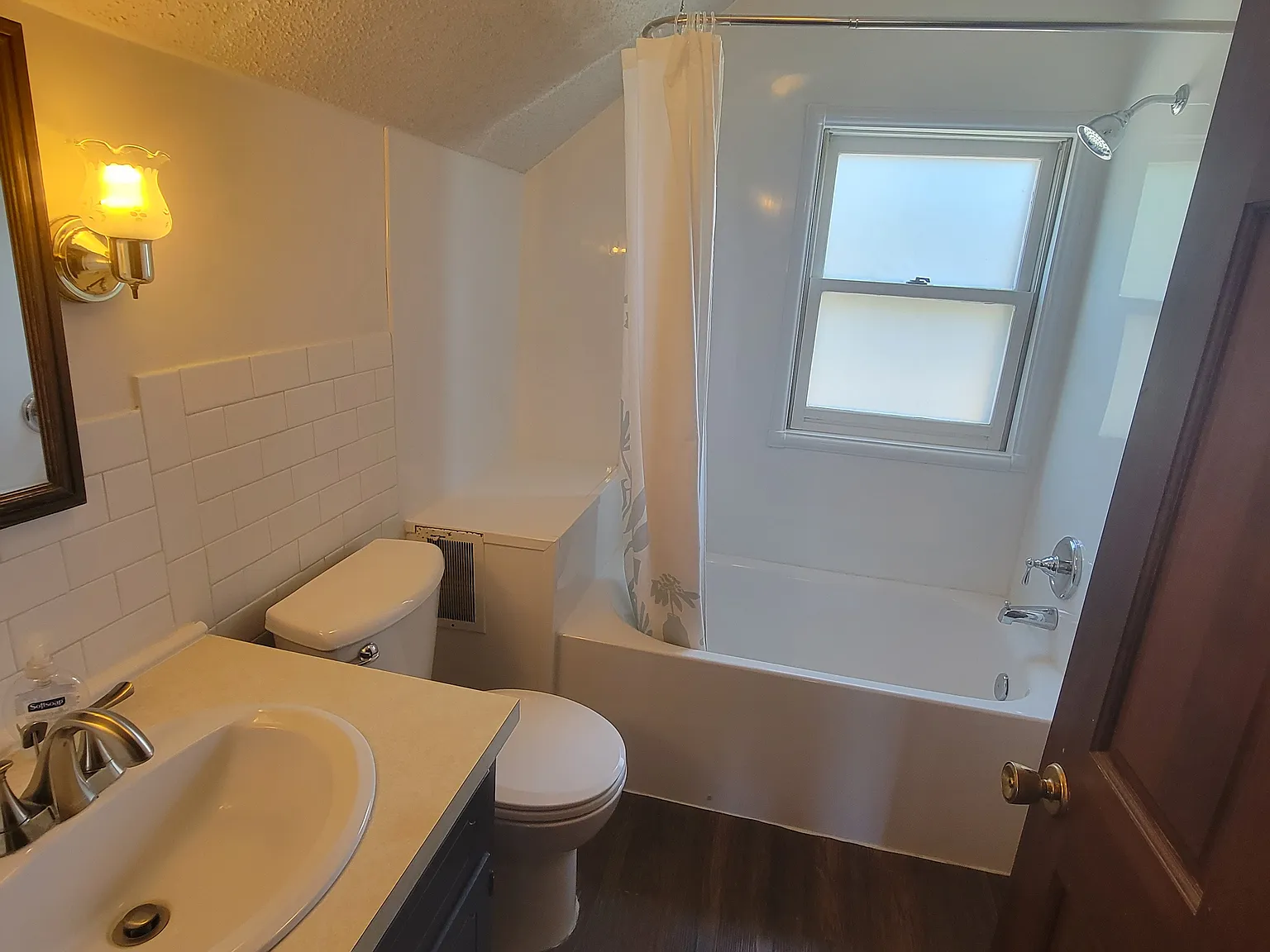 3 bed, 1530 sqft, $1,995 — Photo 3