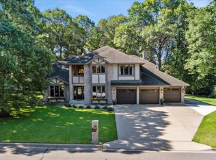 846 Meadowlawn Ct, Sartell, MN 56377