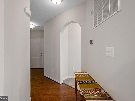 5th image of 4851 Finnical Way Unit 301