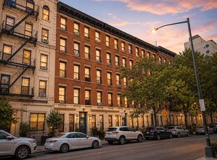 322 W 17th St APT 5E, New York, NY 10011
