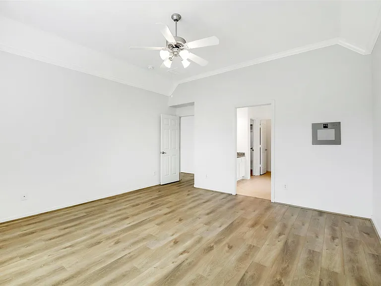 19227 Countryhills Ct — Photo 20
