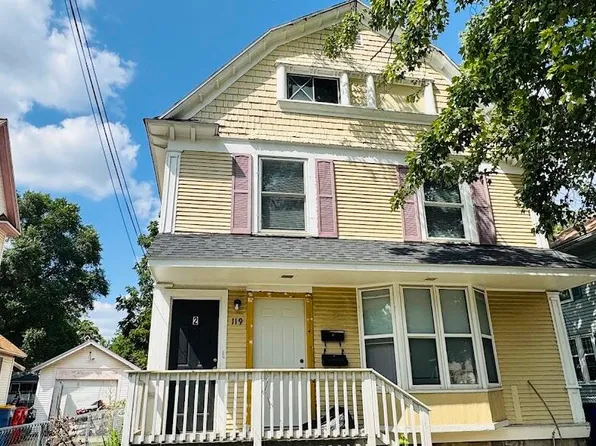 119 Sutton St SW, Grand Rapids, MI 49507