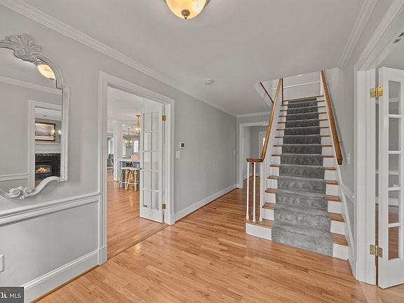 5th image of 3484 Olympia Rd