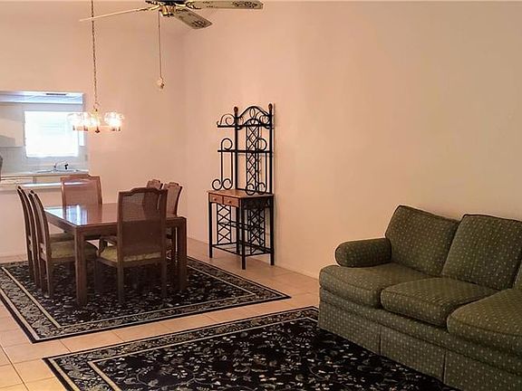 3rd image of 6324 29th Ave W #6324
