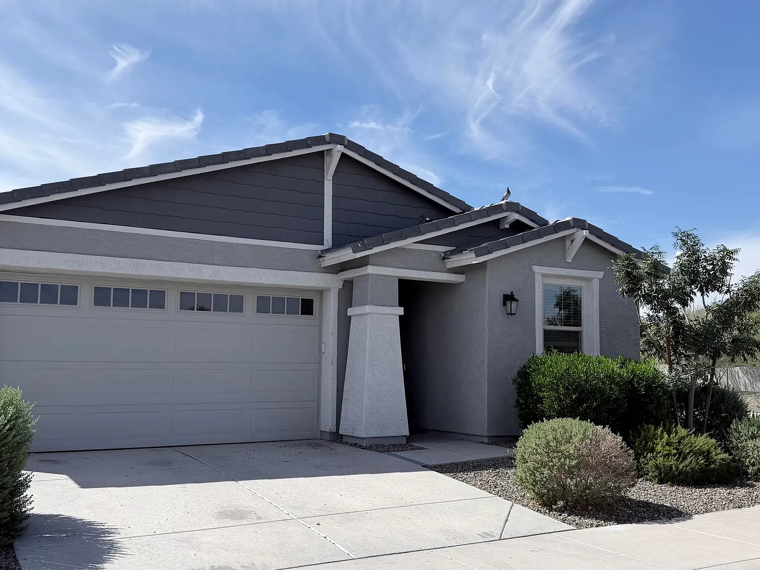 4 bed, 3.0 bath, 1948 sqft, $2,450 — Photo 2