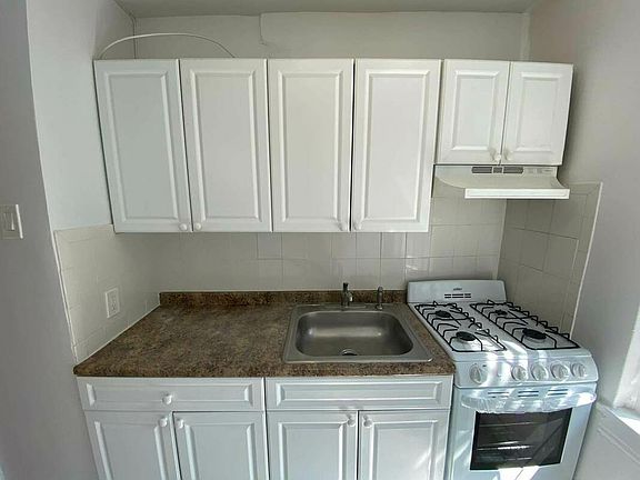 5th image of 37-51 79th St #5