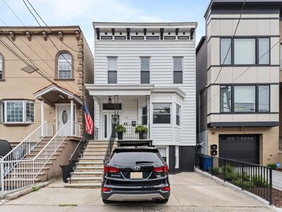 93 Reservoir Ave, Jersey City, NJ, 07307