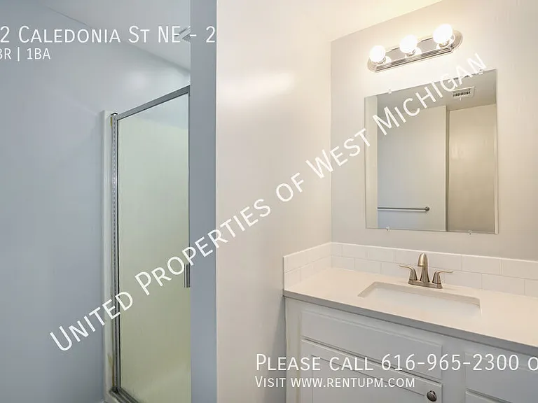 42 Caledonia St NE #2 — Photo 11