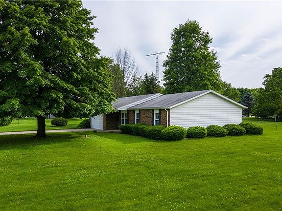 2nd image of 5685 Phillips Cir