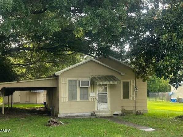 805 S McGown St, Rayne, LA 70578