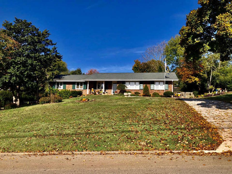 1st image of 8609 Hempstead Dr