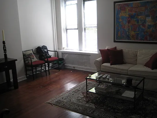 Rented by Magnone Real Estate | media 37