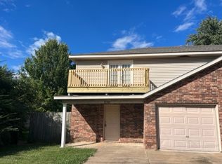 838 W Melmar Dr, Fayetteville, AR 72703