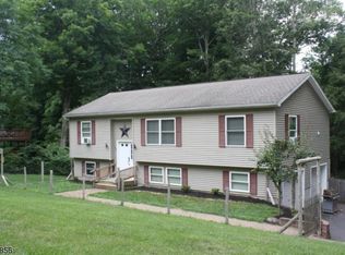 120 Armstrong Rd, Montague, NJ 07827