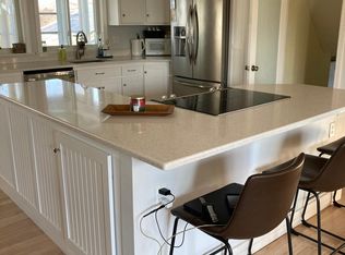25 Osage Ln, Groton, CT 06340