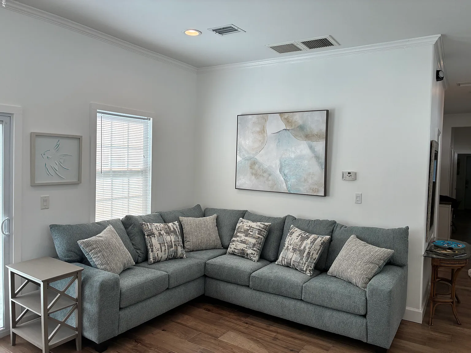 413 Virginia St — Photo 3