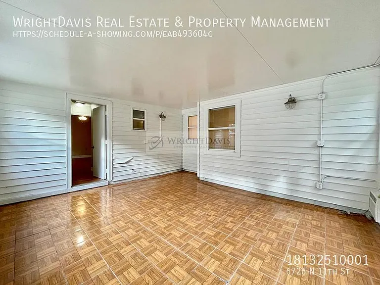 6726 N 11th St — Photo 24