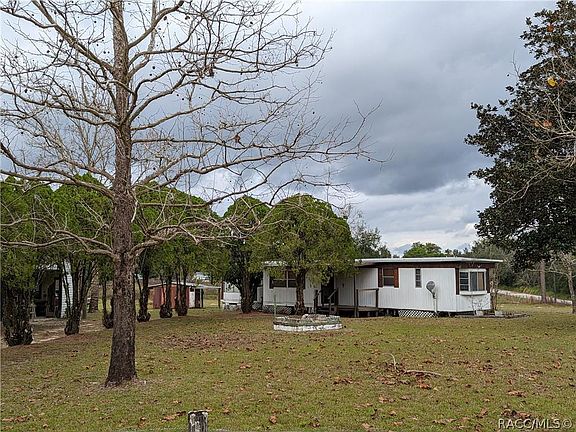 3rd image of 1371 W Jackson Hill Ct