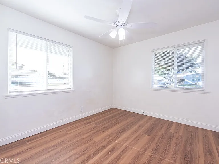 8002 San Luis Cir — Photo 17