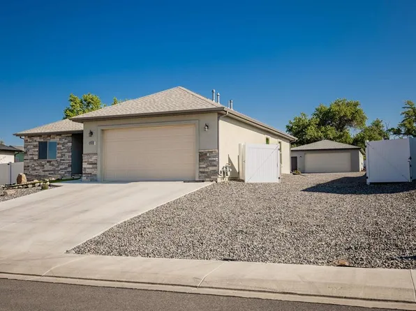 1721 Moonlight Drive, Montrose, CO 81401