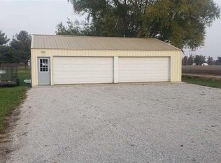 360 W Harrison St, Clinton, IN 47842