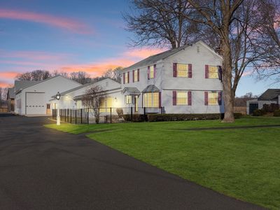 11 West St, Hadley, MA, 01035