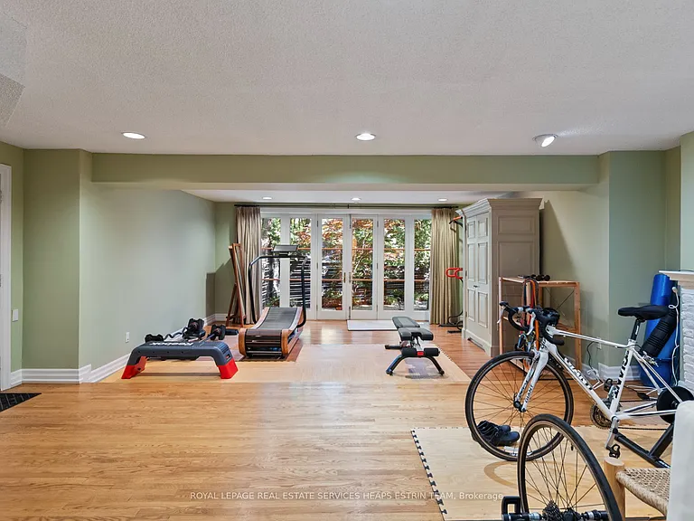 65 Highland Ave — Photo 42