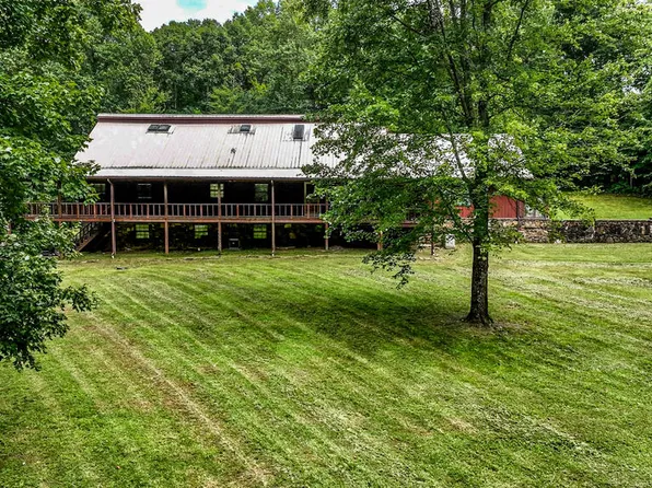 446 White Oak St, Jamestown, TN 38556