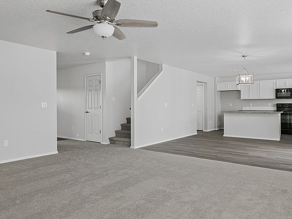 3rd image of 1786 E Kentucky Ave