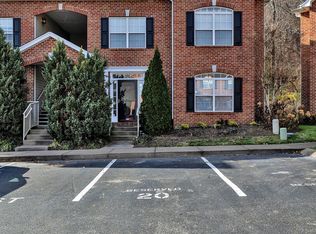 6952 Highway 70 S APT 110, Nashville, TN 37221