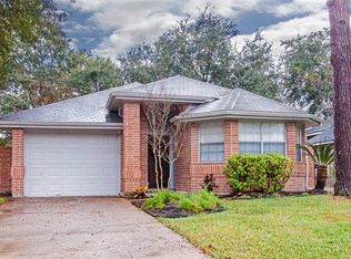 16115 Manor Point Dr, Houston, TX 77095