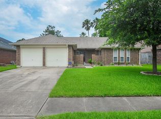 17322 Masonridge Dr, Houston, TX 77095