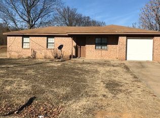1007 E Baltimore St, Bokoshe, OK 74930