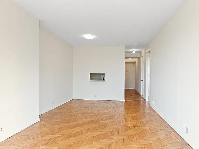 301 W 57th St #29B — Photo 4