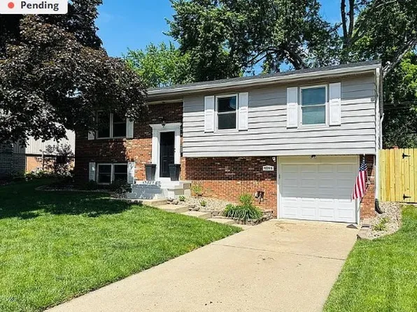 4146 N Buckingham Dr, Decatur, IL 62526